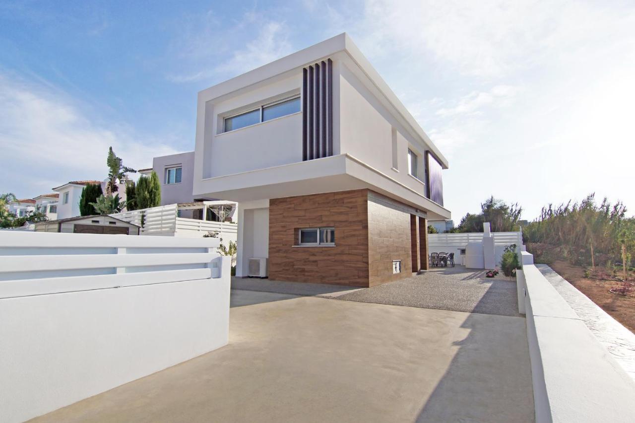 Villa Thea Athena Protaras Buitenkant foto