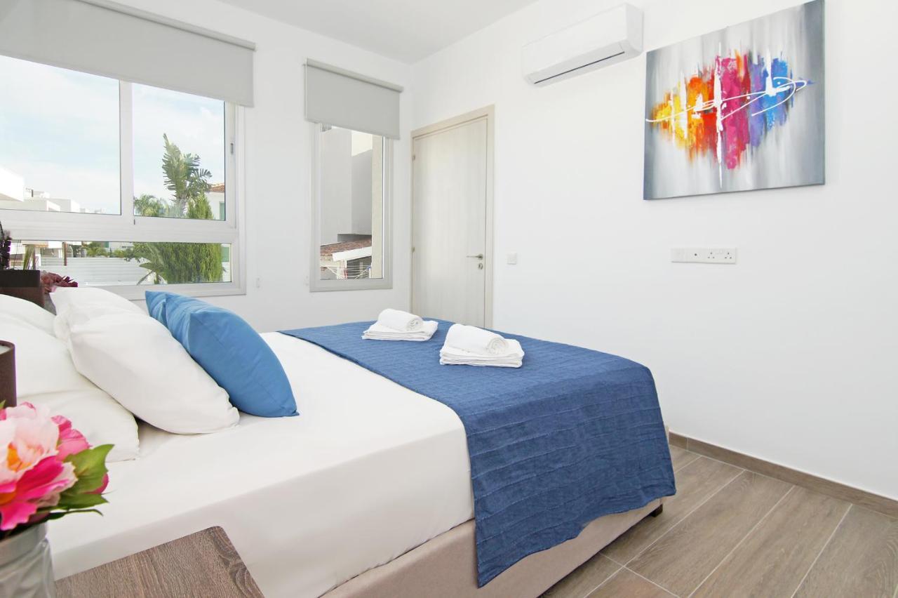 Villa Thea Athena Protaras Buitenkant foto