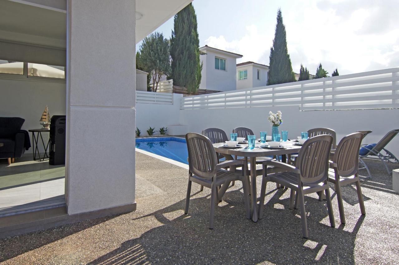 Villa Thea Athena Protaras Buitenkant foto