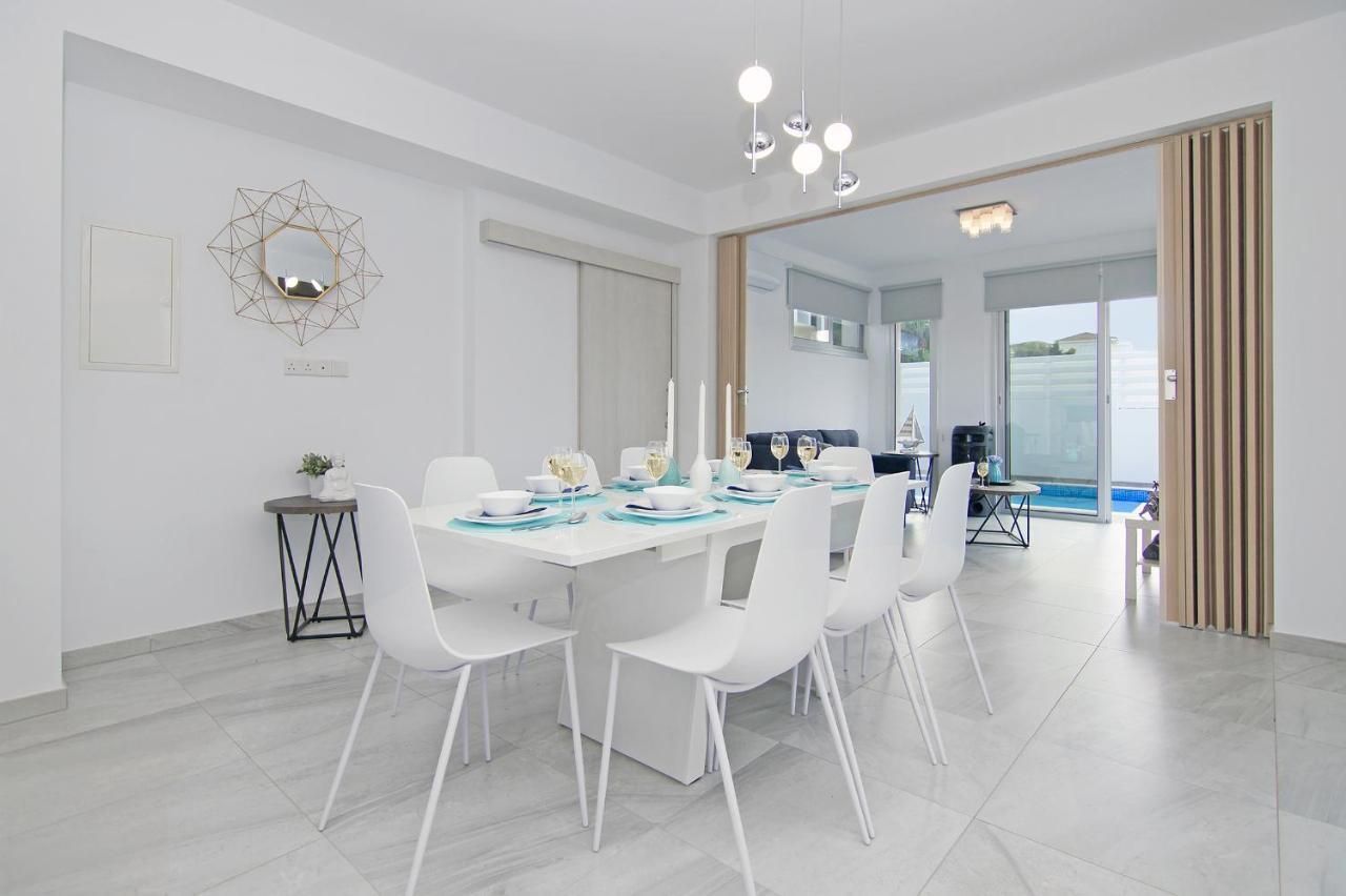 Villa Thea Athena Protaras Buitenkant foto