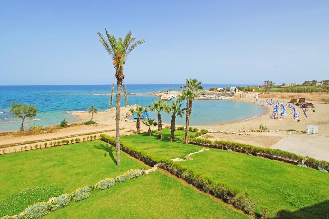 Villa Thea Athena Protaras Buitenkant foto